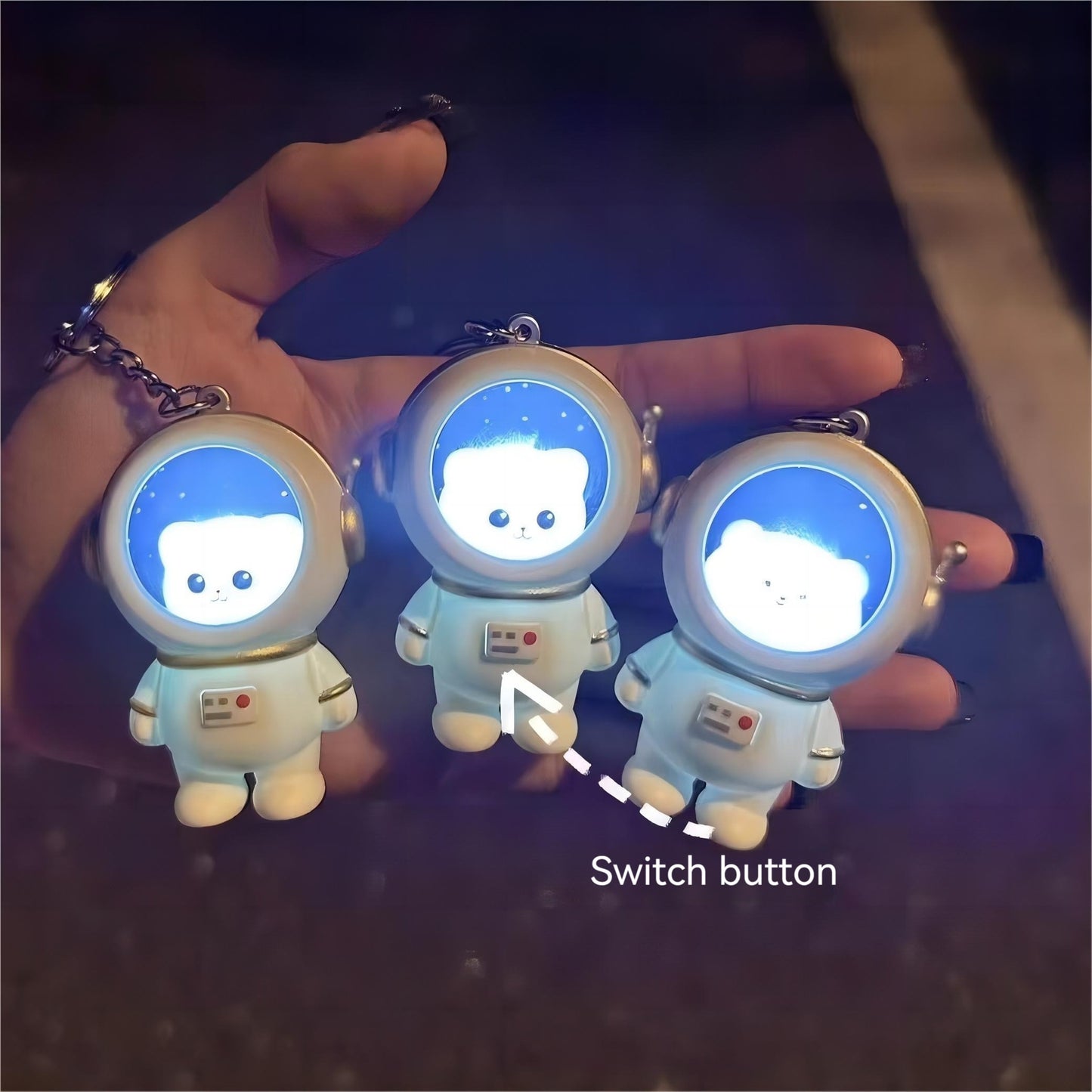 Cute Astronaut Bear Night Light Keychain - Glowing Space-Themed Backpack Charm for Couples, Students & Gifts