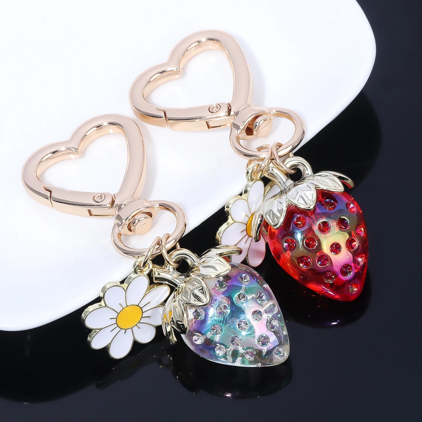 Cute Strawberry Bag Pendant Keychain Kawaii Heart Flower Daisy Key Chain for Women Girs Bag Purse Pendant Accessories Gift