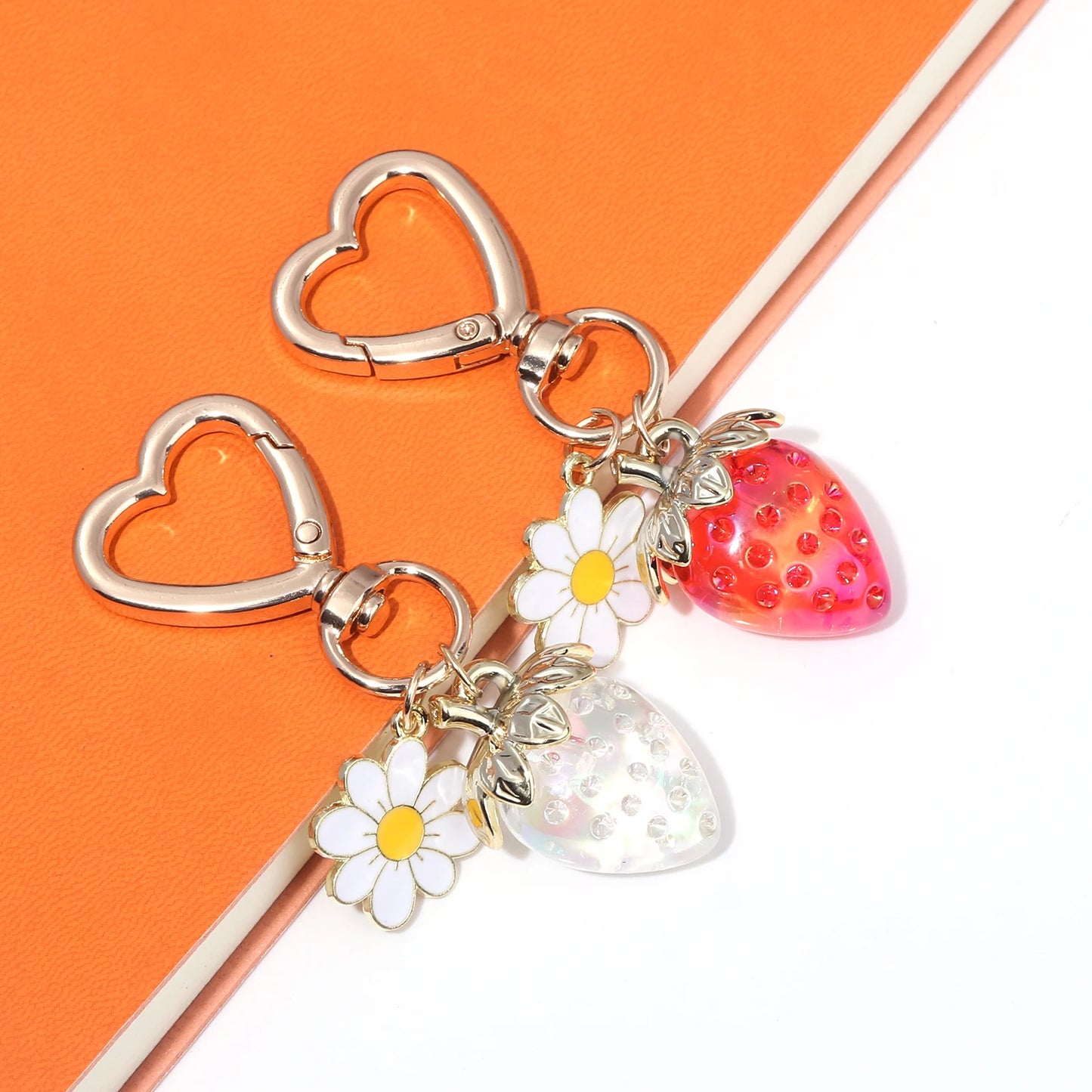 Cute Strawberry Bag Pendant Keychain Kawaii Heart Flower Daisy Key Chain for Women Girs Bag Purse Pendant Accessories Gift