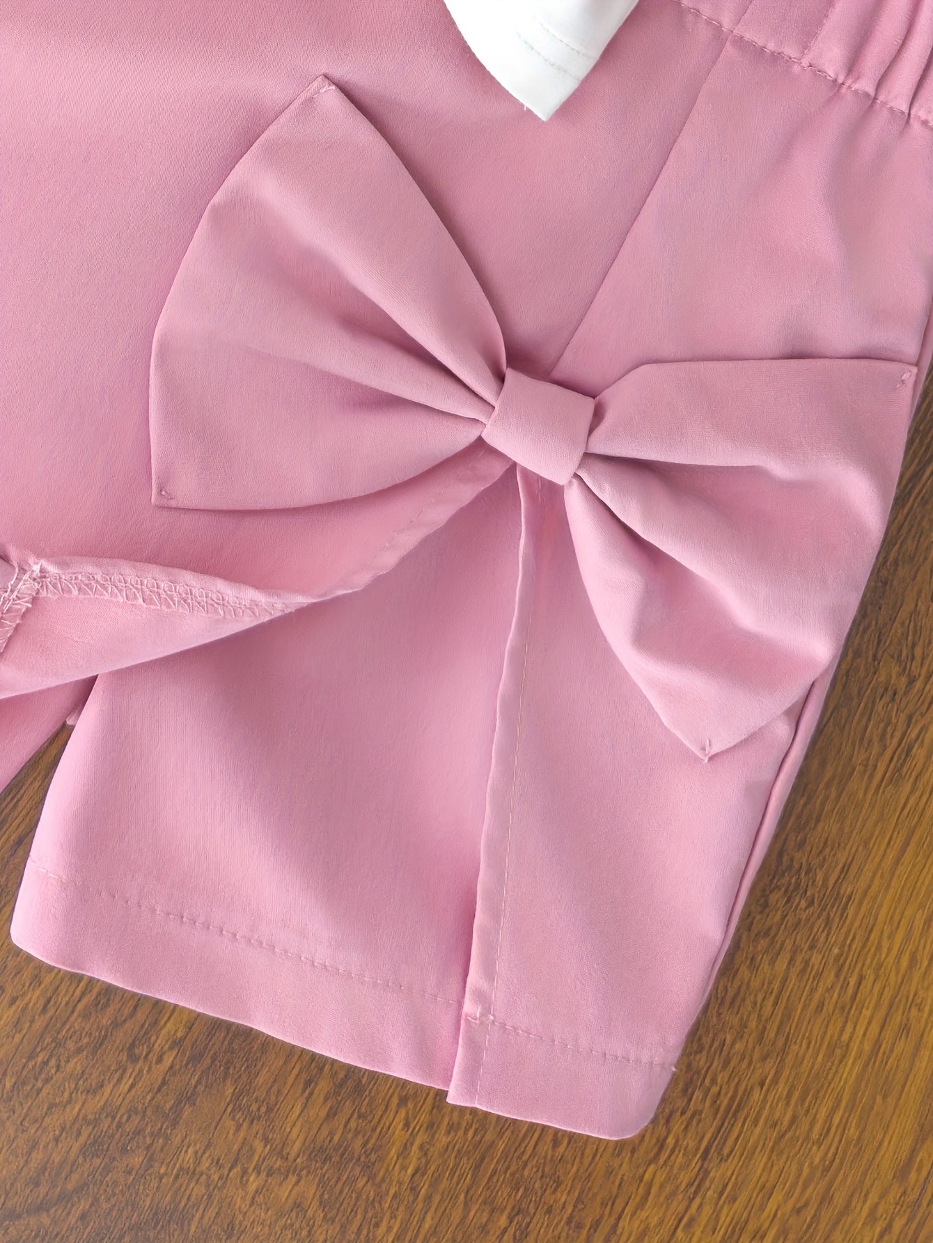 Girls' New Summer Fashion Round Neck Kitten Pattern 3D Bow T-Shirt Top + Bow Half Skirt Shorts Two-Piece Set Cute Style, Perfect for Outdoor