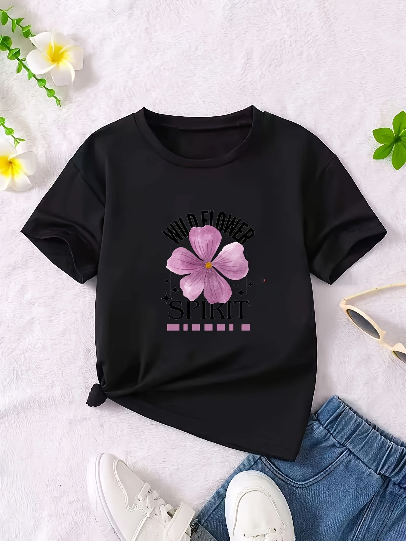 Spring And Summer Short-Sleeve Top for Girls, Featuring a Simple Sporty, Casual, And Comfortable Style with a Five-Petal Purple Flower And Letter Pattern Print