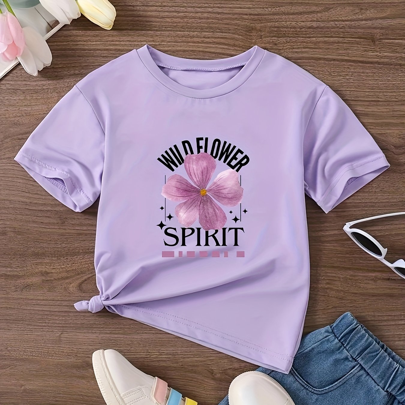 Spring And Summer Short-Sleeve Top for Girls, Featuring a Simple Sporty, Casual, And Comfortable Style with a Five-Petal Purple Flower And Letter Pattern Print