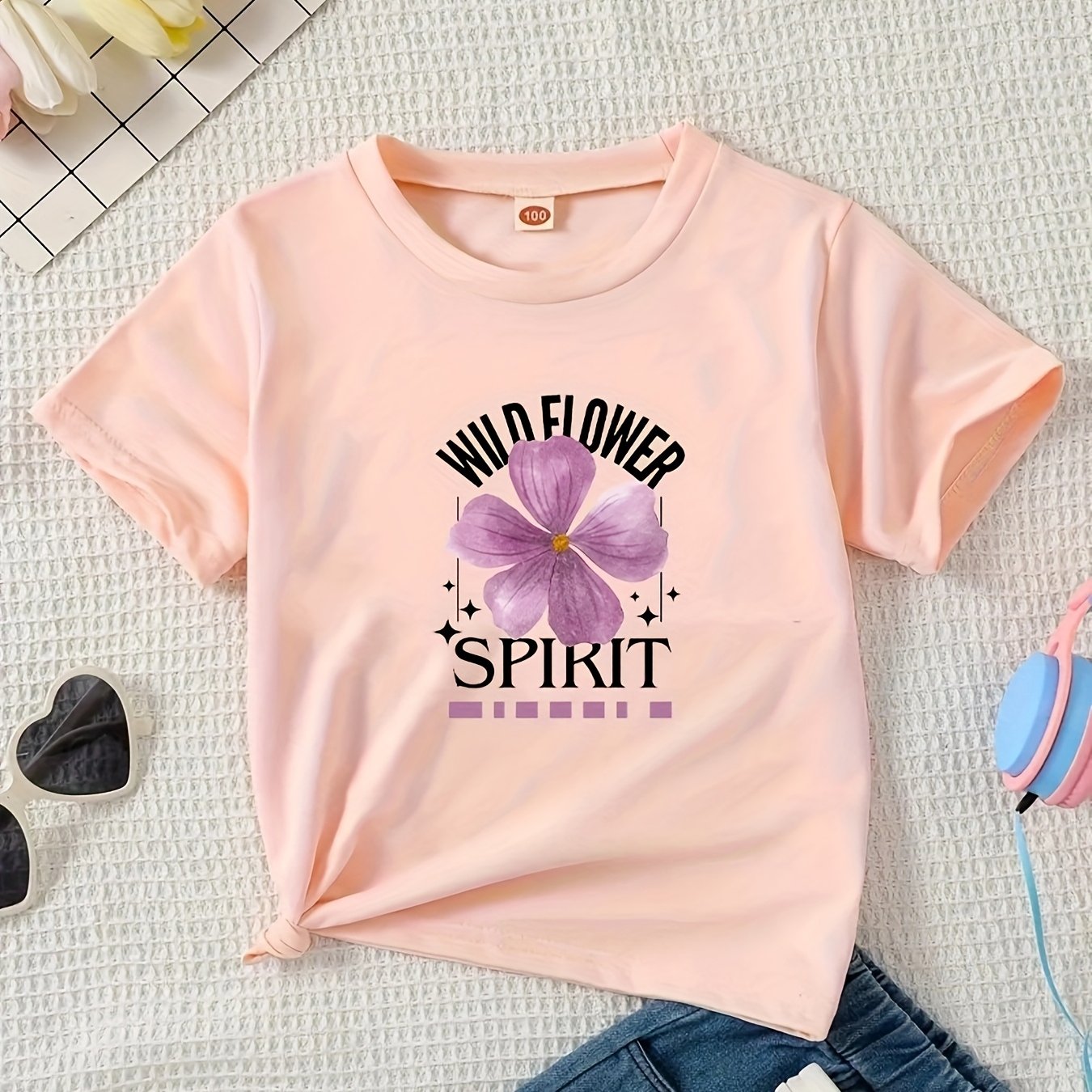 Spring And Summer Short-Sleeve Top for Girls, Featuring a Simple Sporty, Casual, And Comfortable Style with a Five-Petal Purple Flower And Letter Pattern Print