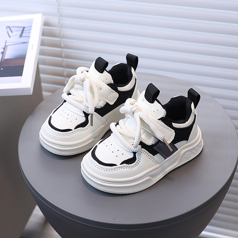 [Playful Charm] All-Season White Sneakers for Boys & Girls: Durable, Versatile Indoor/Outdoor Shoes with Hook-and-loop Closure, Low-Top Design, and Comfortable Fabric Lining