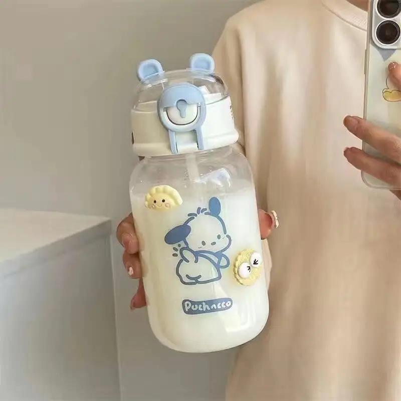 () Sanrio Kaikawaii Kulomi Melody Sippy Cup- Cute Plastic Travel Drink Bottle, Ideal for Summer Drinks, Easy to Carry and Durable, White