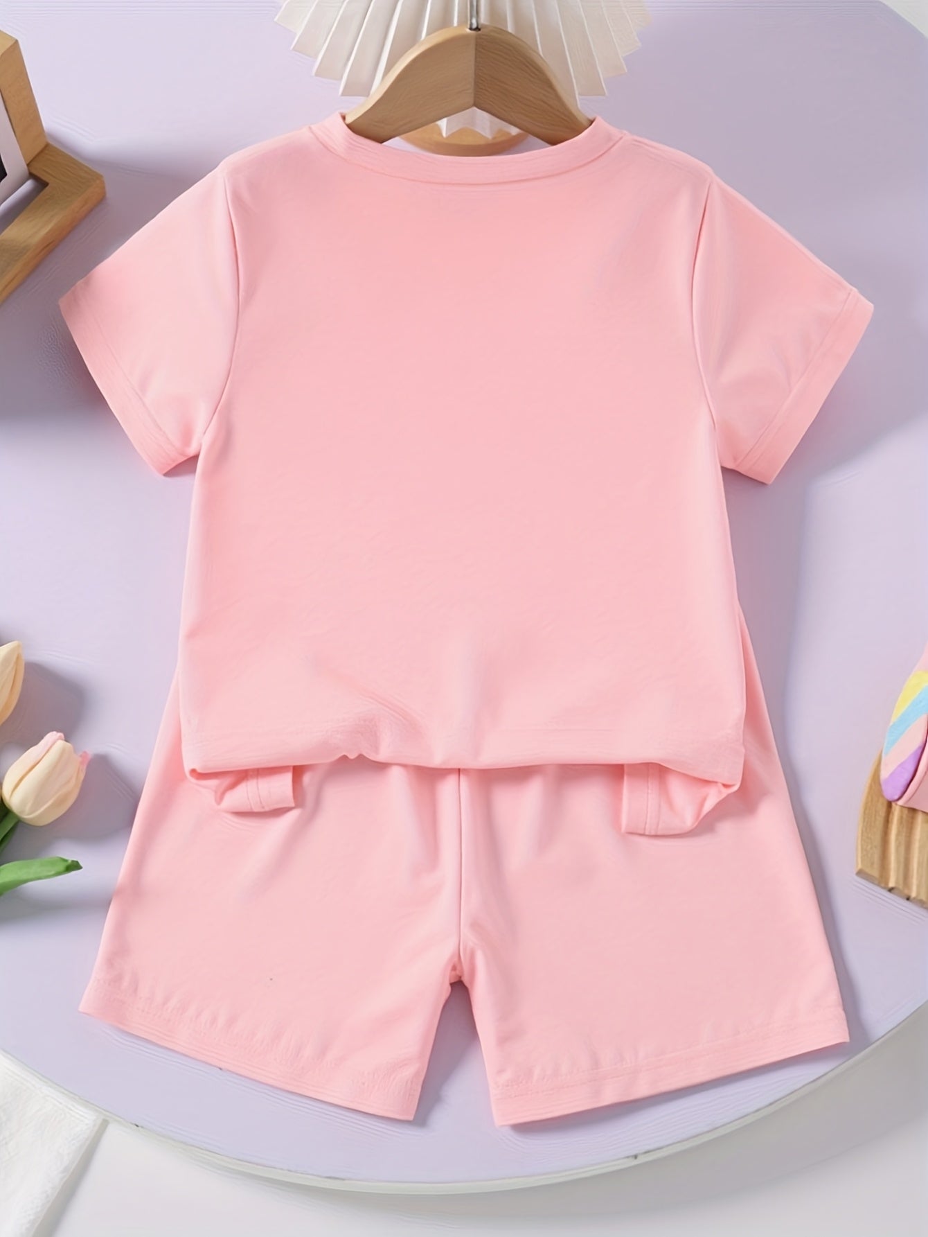 Girls' T-shirt for Medium and Small Children, Comfortable Simple Daily Sports Princess English Crown Print Round Neck Short Sleeve Shorts Casual Suit, Perfect for Outdoor