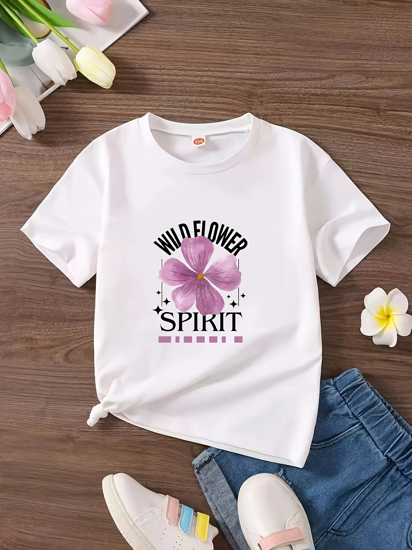 Spring And Summer Short-Sleeve Top for Girls, Featuring a Simple Sporty, Casual, And Comfortable Style with a Five-Petal Purple Flower And Letter Pattern Print