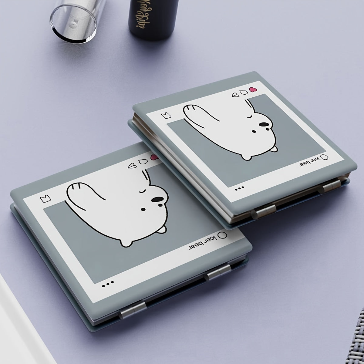 Cute Bear-Themed Folding Makeup Mirror - Portable, No-Battery Compact for Travel & Touch-Ups