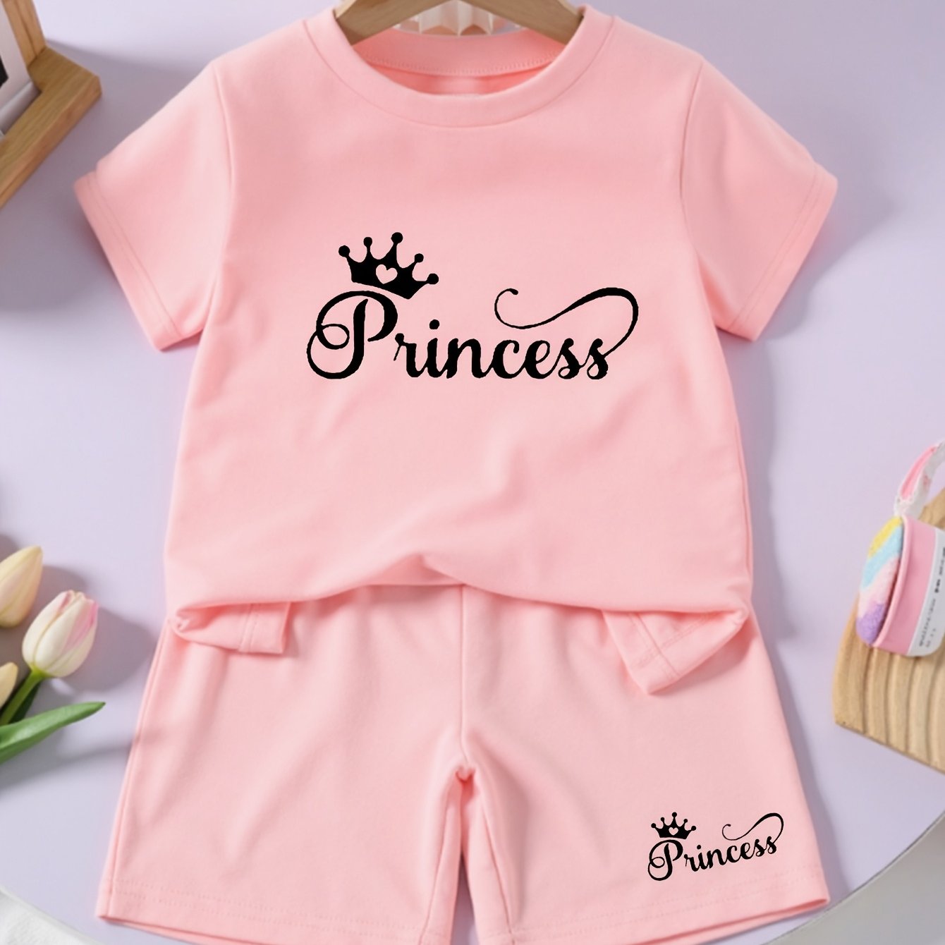 Girls' T-shirt for Medium and Small Children, Comfortable Simple Daily Sports Princess English Crown Print Round Neck Short Sleeve Shorts Casual Suit, Perfect for Outdoor
