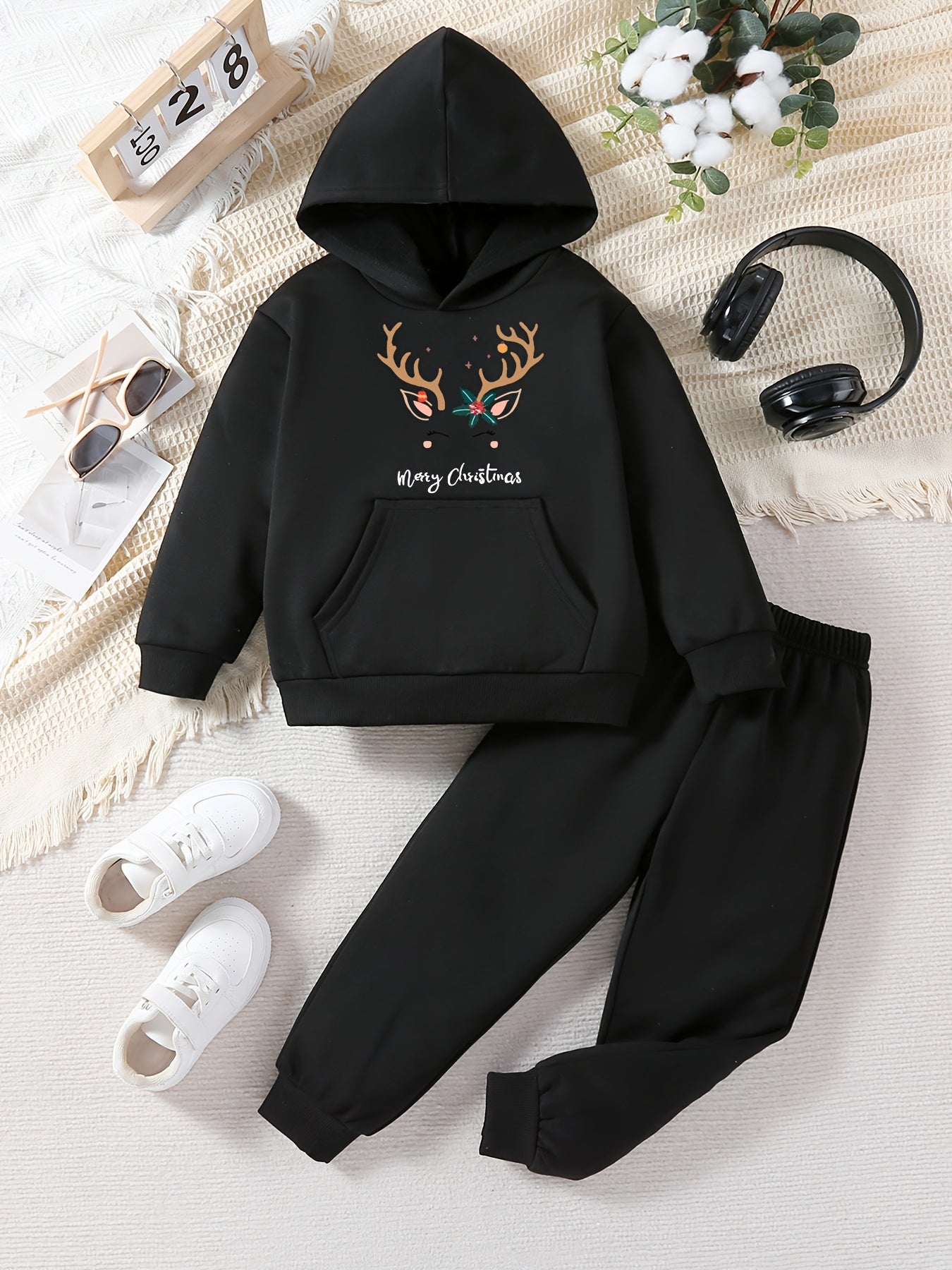 Girls' Festive Christmas Antler & Letter Print Sweatshirt and Joggers Set - Casual, Non-Stretch Polyester, Machine Washable - Perfect for Fall/Winter, Perfect for Outdoor