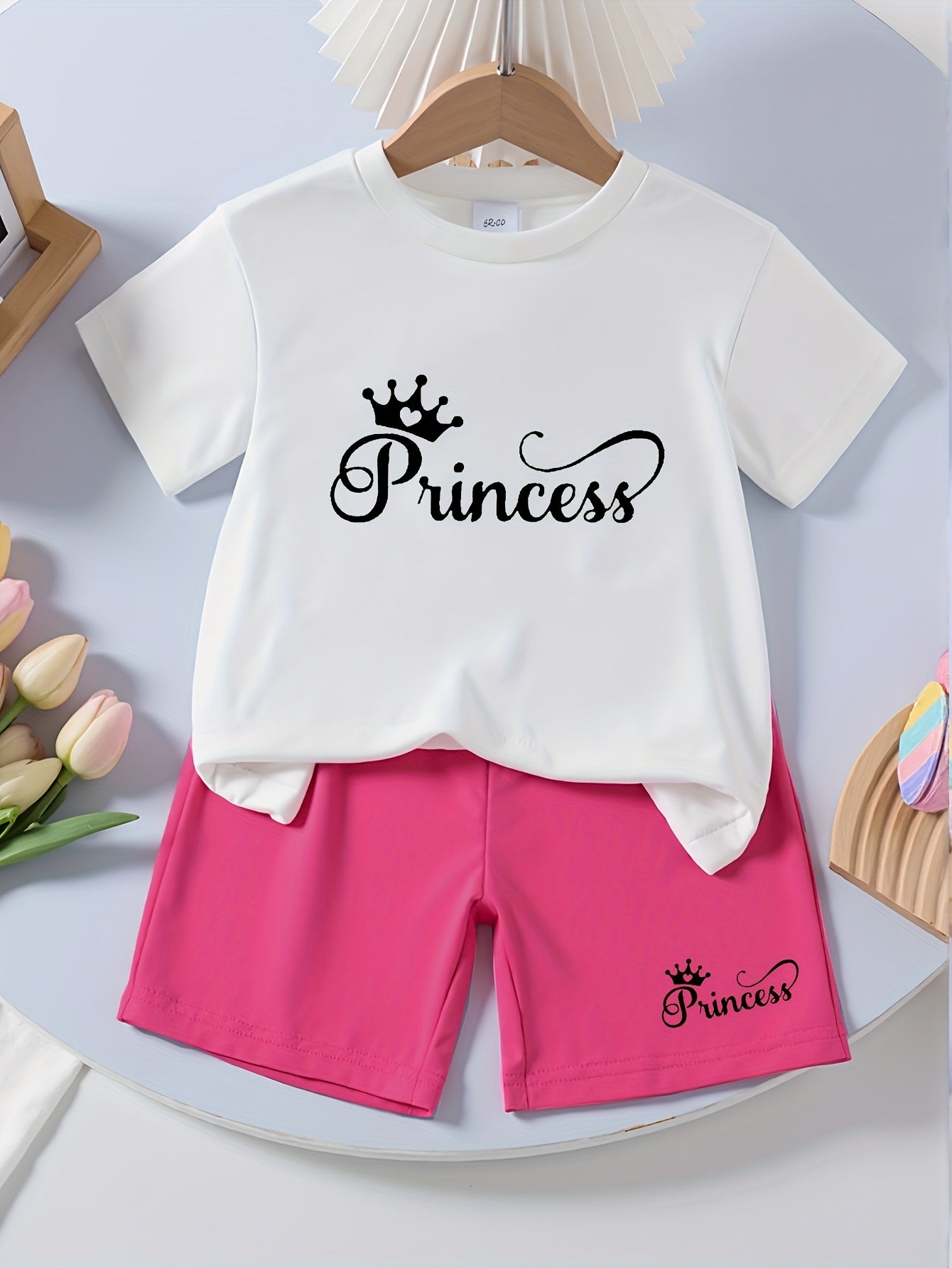 Girls' T-shirt for Medium and Small Children, Comfortable Simple Daily Sports Princess English Crown Print Round Neck Short Sleeve Shorts Casual Suit, Perfect for Outdoor