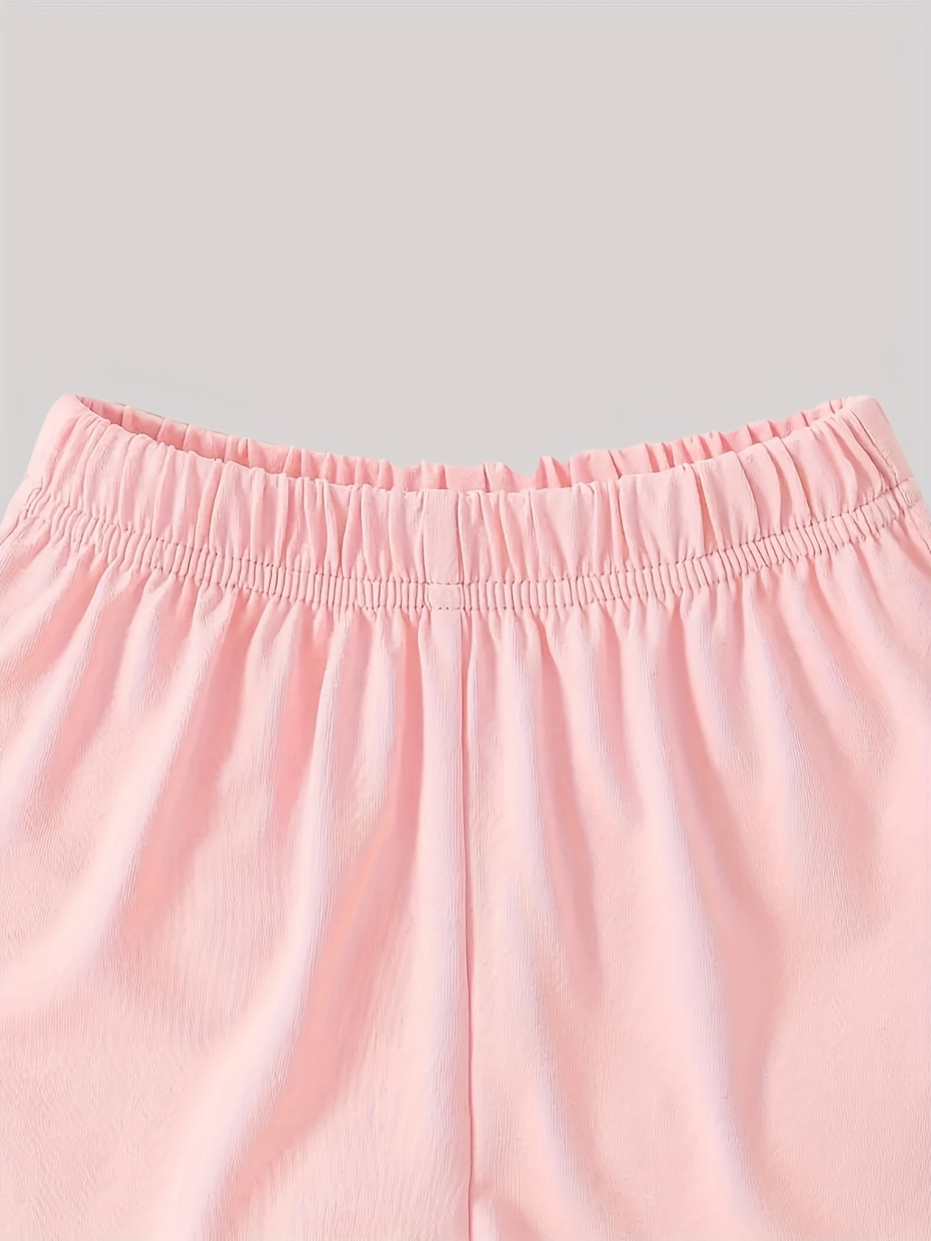 Comfortable T-Shirt for Girls, Simple And Casual for Daily Sports, Featuring a Cute Rabbit Print with Fun Lines in a Short-Sleeve And Shorts Set, for Outdoor
